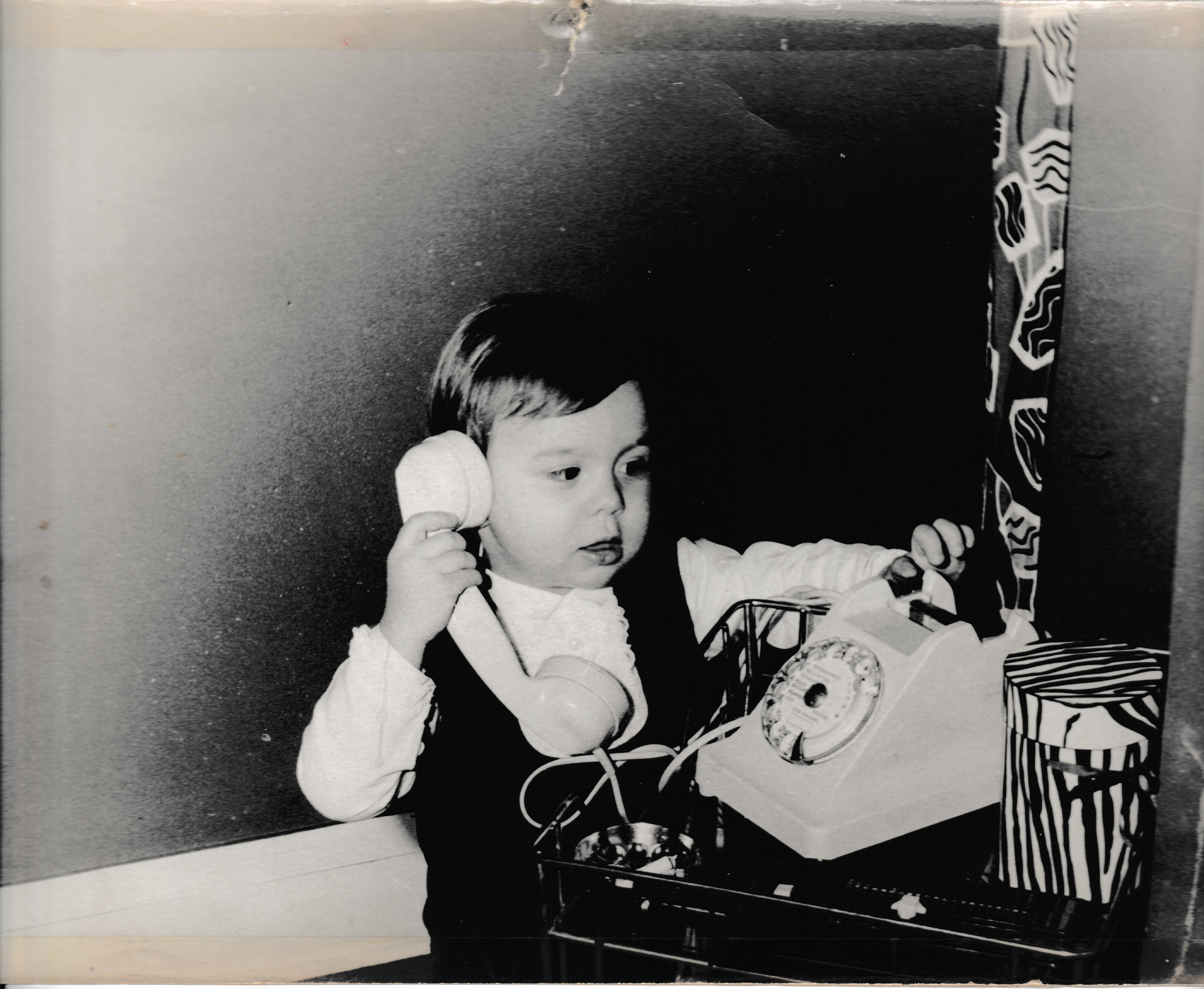 Marc Ferrand téléphone maison